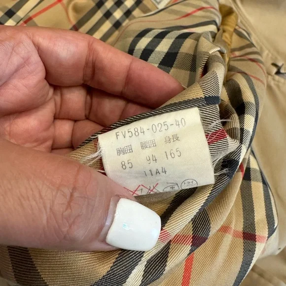 Burberry Tan Trench Coat - Picture 16 of 16